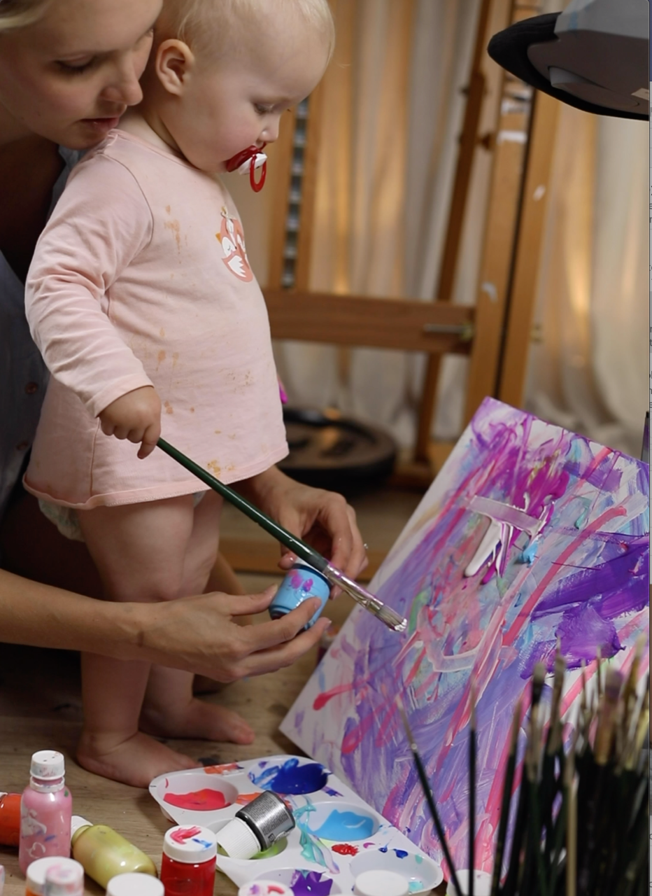 自学成才的宝妈画家，用作品证明了，只要有梦想谁都了不起休闲区蓝鸢梦想 - Www.slyday.coM