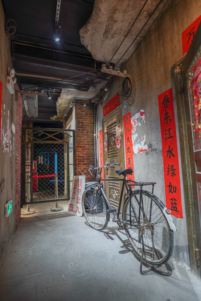 广州出现"赛博朋克"建筑，“乱象”宛如香港九龙城寨，游客都惊呆休闲区蓝鸢梦想 - Www.slyday.coM