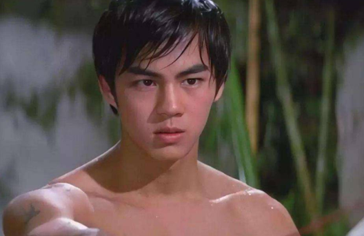 爸爸是男神,孩子却身材矮胖,五官普通,这10位星二代太不争气休闲区蓝鸢梦想 - Www.slyday.coM 爸爸是男神,孩子却身材矮胖,五官普通,这10位星二代太不争气休闲区蓝鸢梦想 - Www.slyday.coM