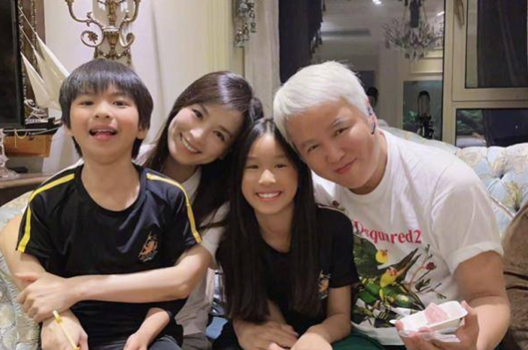 爸爸是男神,孩子却身材矮胖,五官普通,这10位星二代太不争气休闲区蓝鸢梦想 - Www.slyday.coM 爸爸是男神,孩子却身材矮胖,五官普通,这10位星二代太不争气休闲区蓝鸢梦想 - Www.slyday.coM