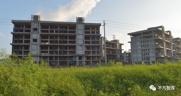 很多烂尾楼看上去都建得差不多了，为何宁愿废弃，也不盖好给人住休闲区蓝鸢梦想 - Www.slyday.coM