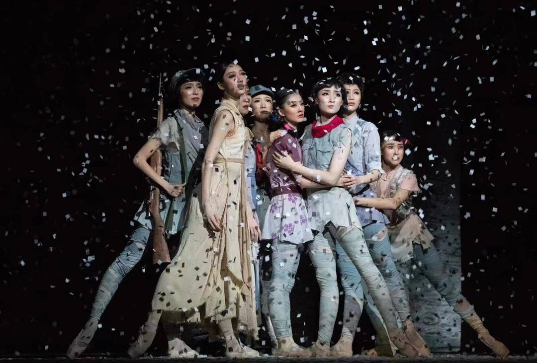 青年舞蹈家于川雅领衔 芭蕾舞剧《八女投江》成都首演获赞休闲区蓝鸢梦想 - Www.slyday.coM