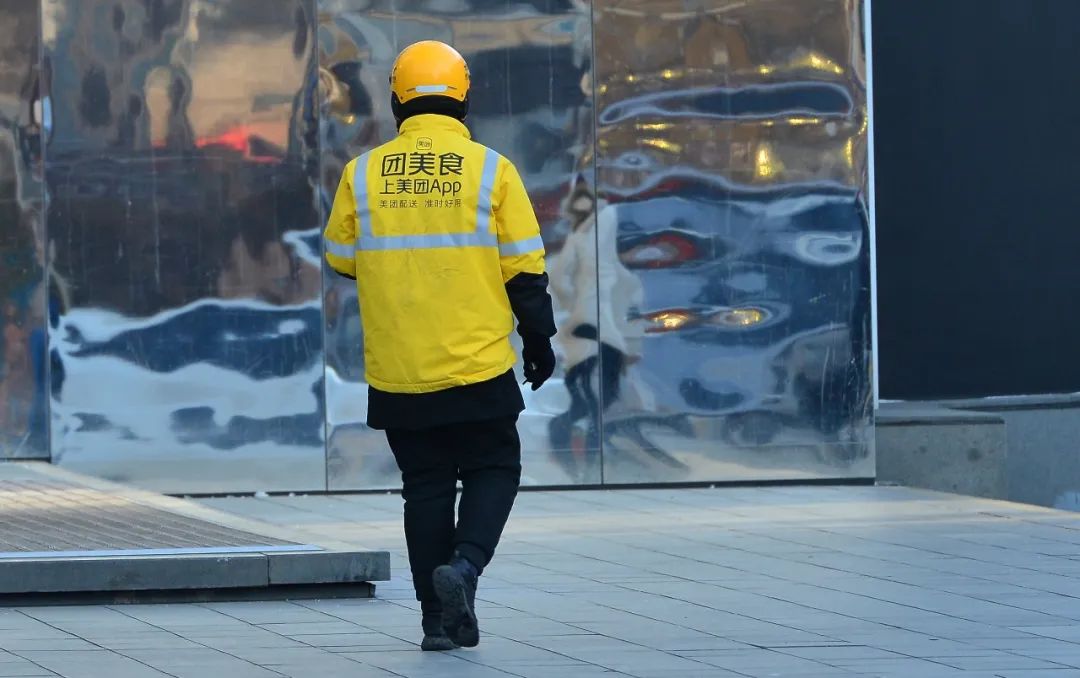 对话上海石化火灾喊话骑手俞杰我从民企副总到外卖员