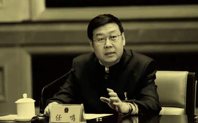 一路走好继蓝天野之后又一人艺巨星陨落62岁院长任鸣不幸病逝