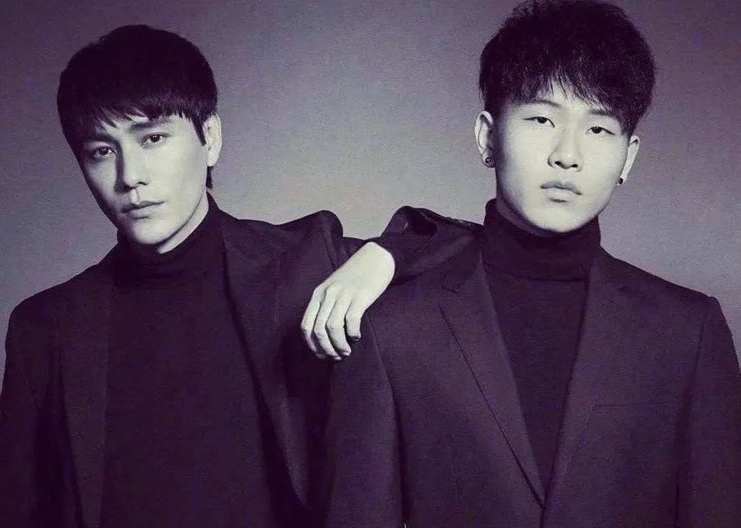 陈坤儿子庆祝父亲节！生母疑云再次被扒，一张照片暴露了真实状态休闲区蓝鸢梦想 - Www.slyday.coM