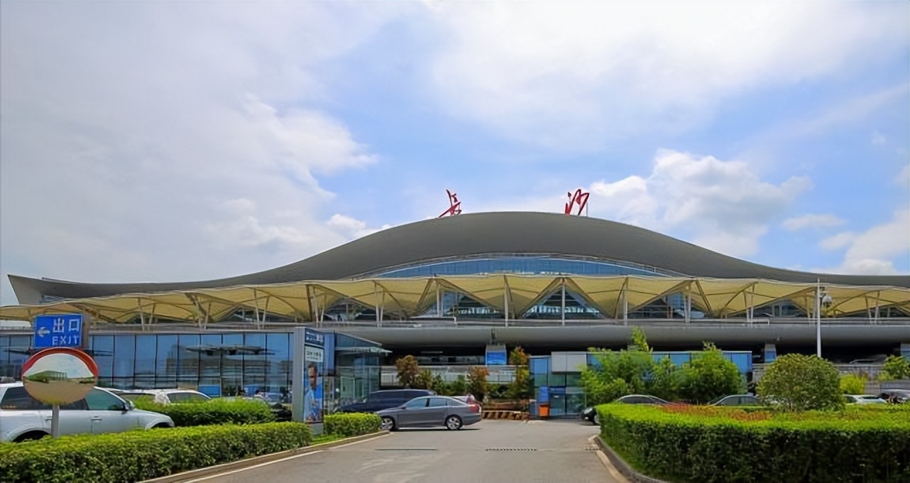 长沙黄花机场停车场收费标准|黄花机场|长沙|停车场_新浪新闻