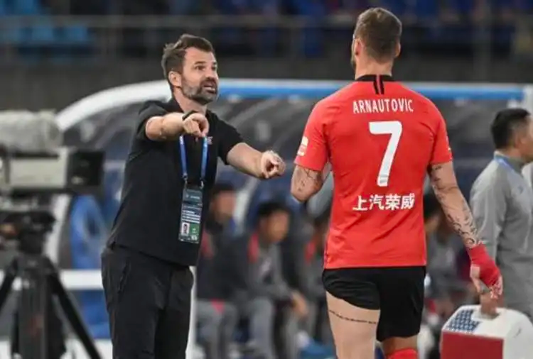 晚上20点!莱科再现争议言论,上港球迷吐槽:还不如大连人的谢晖休闲区蓝鸢梦想 - Www.slyday.coM 晚上20点!莱科再现争议言论,上港球迷吐槽:还不如大连人的谢晖休闲区蓝鸢梦想 - Www.slyday.coM