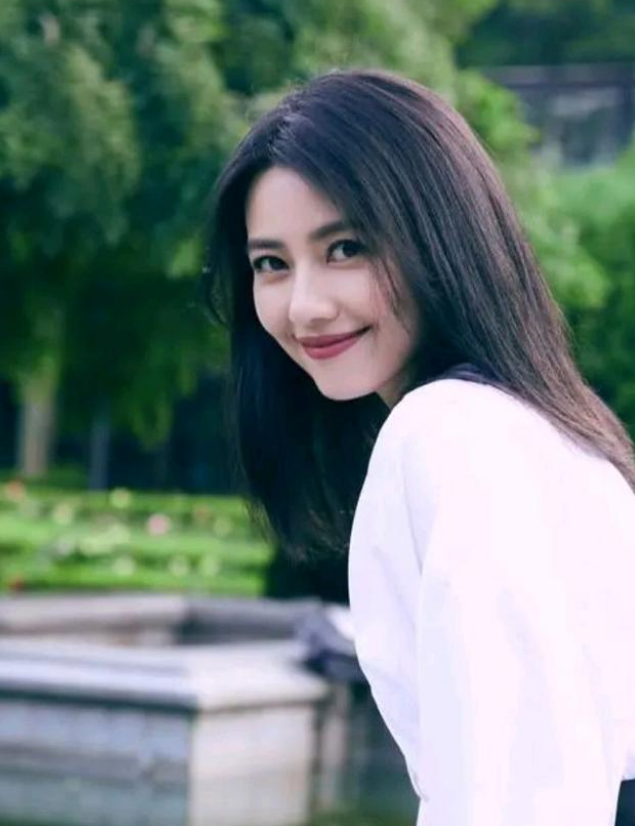 42岁的“虎扑女神”高圆圆,为什么这么受宅男喜爱?休闲区蓝鸢梦想 - Www.slyday.coM 42岁的“虎扑女神”高圆圆,为什么这么受宅男喜爱?休闲区蓝鸢梦想 - Www.slyday.coM