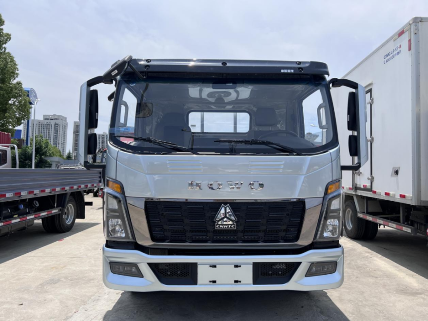 打造高端轻卡标兵howo统帅帅而不同