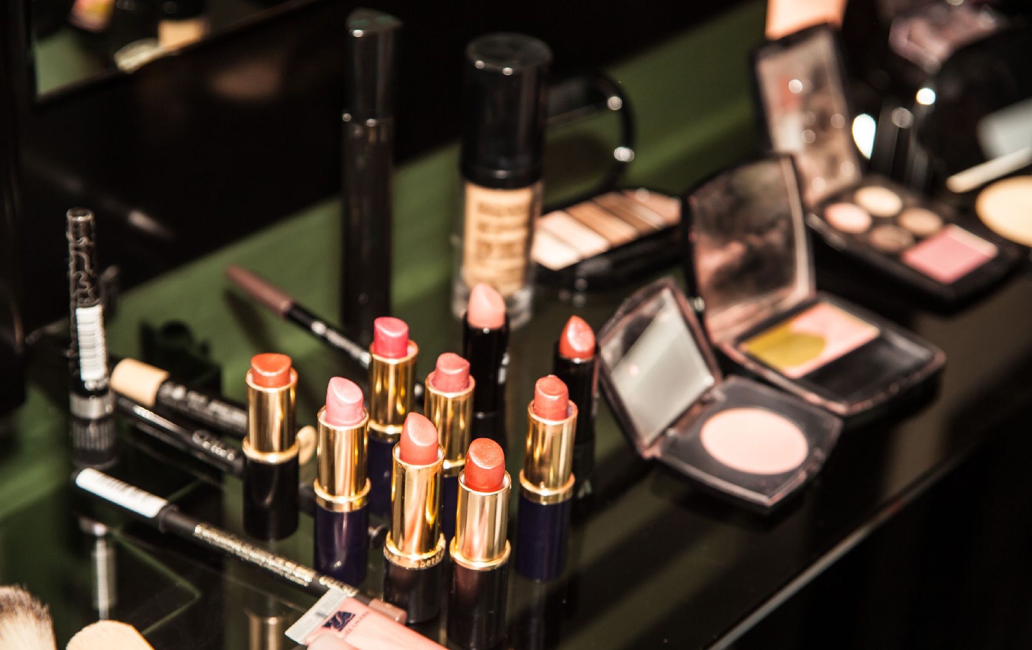 美妆大牌下场做vc打的什么算盘新消费观察