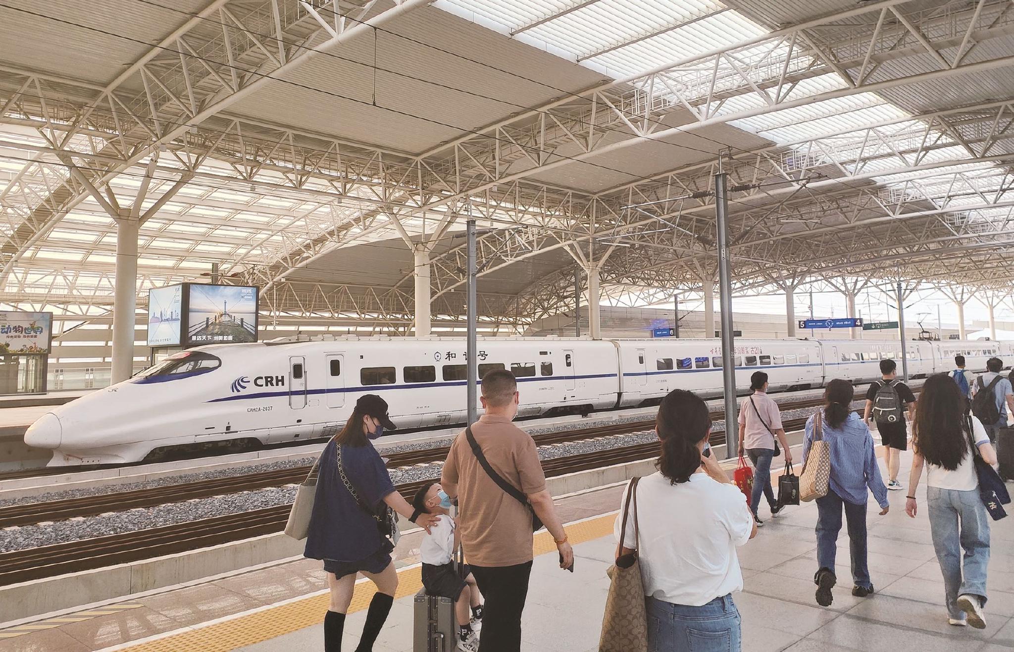 南通西站旅客出行