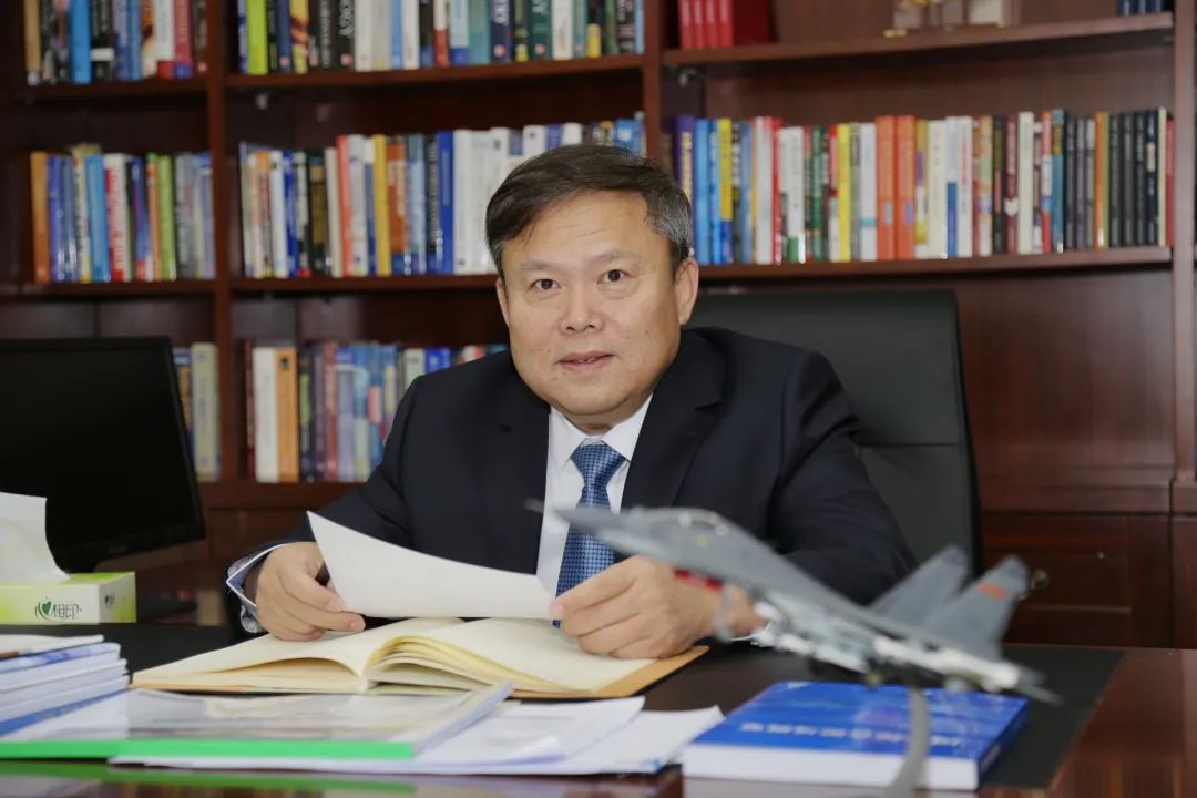 中国工程院院士,中国航空研究院院长孙聪当选为中国航空教育学会第七