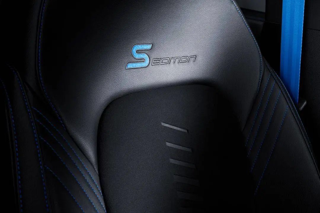 这些15万级合资新车卷疯了！无框车门/全新动力/高操控 年轻人必买？