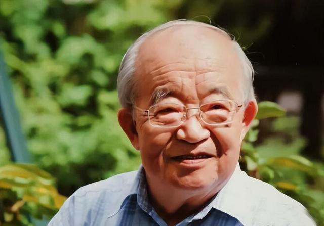 乔羽和佟琦的爱情两人差距那么大为何能相守68年不相分离