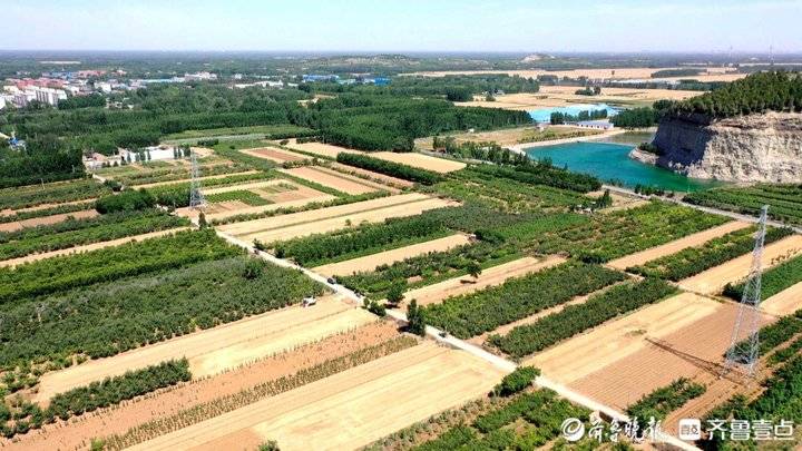 废弃石料厂成网红打卡地！千年古镇“沉睡”土地成为“活资产”休闲区蓝鸢梦想 - Www.slyday.coM