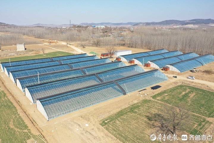 废弃石料厂成网红打卡地！千年古镇“沉睡”土地成为“活资产”休闲区蓝鸢梦想 - Www.slyday.coM