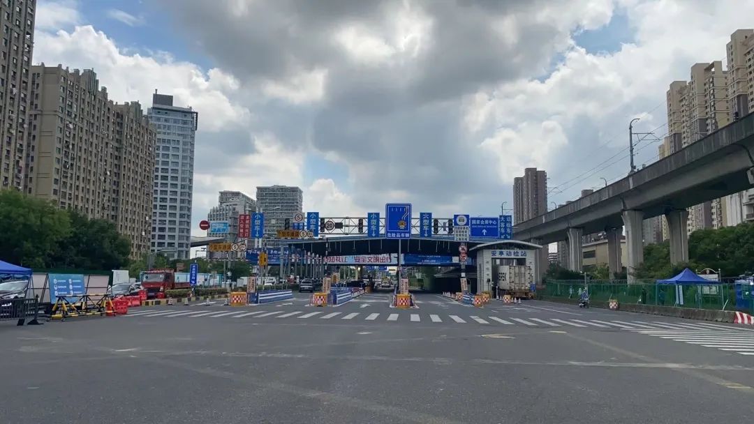 实拍！花桥居民可以往返上海了，目前最大的心愿是…休闲区蓝鸢梦想 - Www.slyday.coM