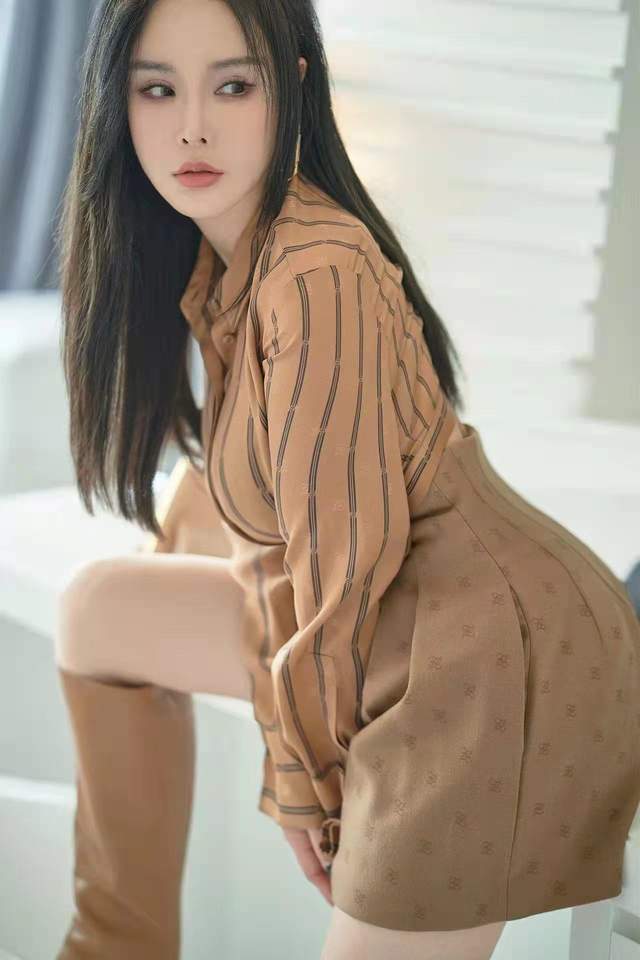 2020年,金悦汐发表自己的单曲《苏格兰的风》,用节奏