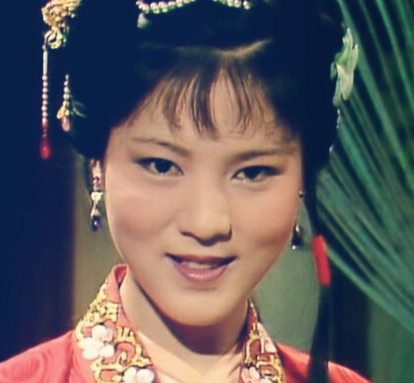 北京火车站，红楼“梦”开始的地方休闲区蓝鸢梦想 - Www.slyday.coM