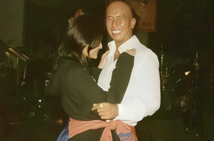 具俊晔主动秀恩爱,称大s会像孩子一样跑过来抱他,网友并不买账休闲区蓝鸢梦想 - Www.slyday.coM 具俊晔主动秀恩爱,称大s会像孩子一样跑过来抱他,网友并不买账休闲区蓝鸢梦想 - Www.slyday.coM