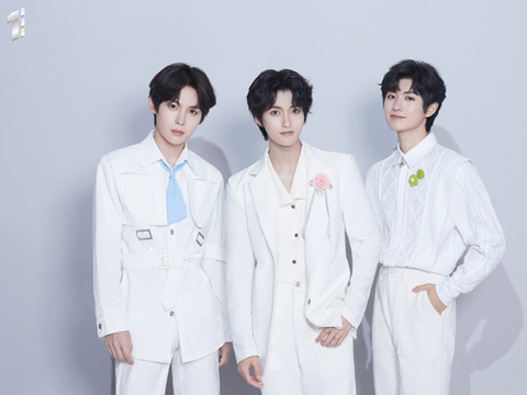 男团enone首张ep《day or night》上线 无畏少年踏梦而行