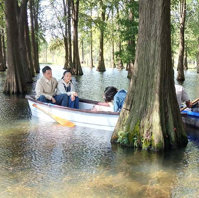 曝童星邵一卜被逼跳楼，疑似遭全班同学孤立，妈妈猜测女儿被妒忌休闲区蓝鸢梦想 - Www.slyday.coM