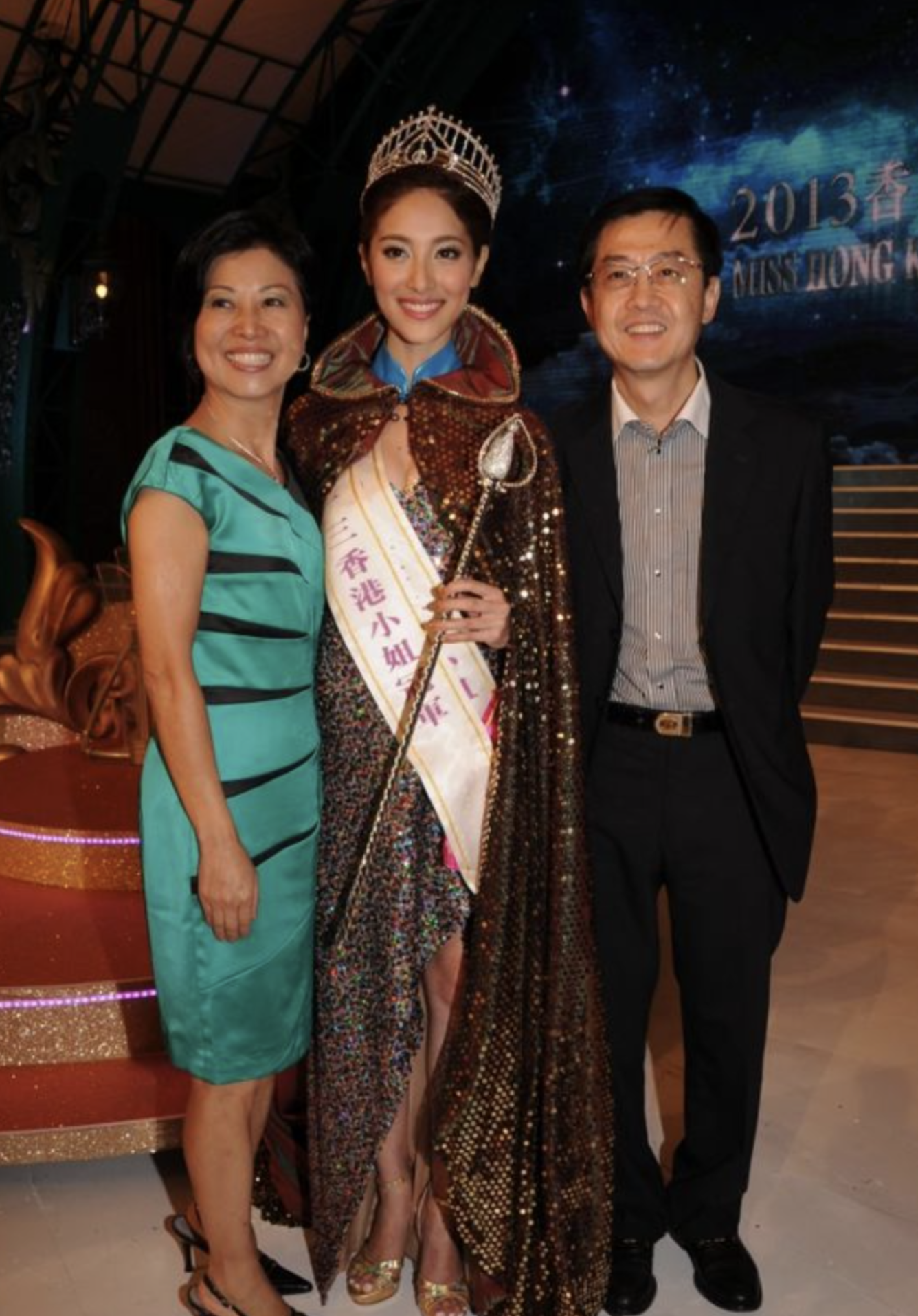 陈凯琳龙凤胎弟弟晒父子合照混血面孔很抢镜多次被指像中东人