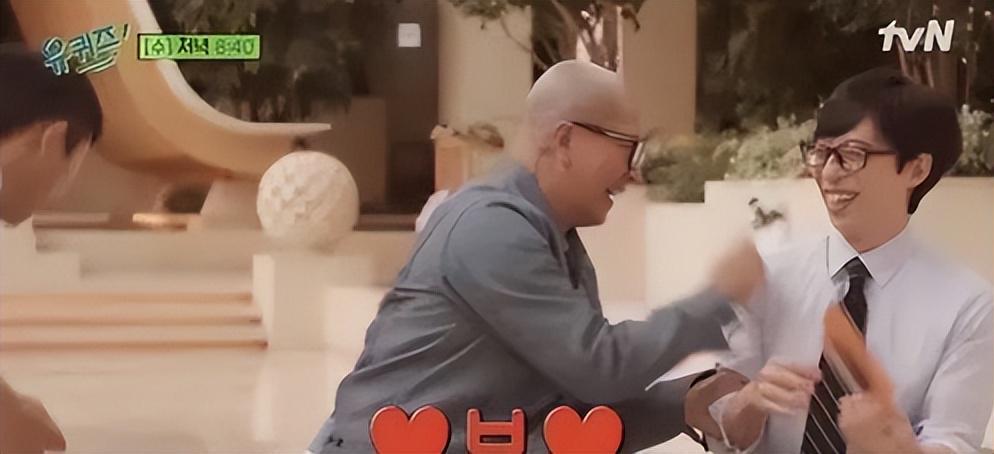 具俊晔主动秀恩爱,称大s会像孩子一样跑过来抱他,网友并不买账休闲区蓝鸢梦想 - Www.slyday.coM 具俊晔主动秀恩爱,称大s会像孩子一样跑过来抱他,网友并不买账休闲区蓝鸢梦想 - Www.slyday.coM