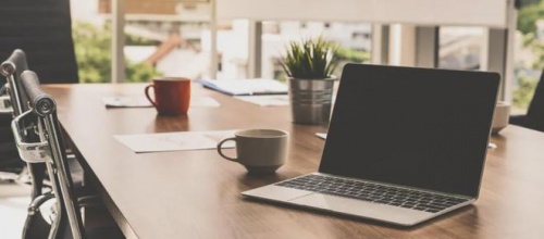 放下你的所有顾虑，如果给你一个选择的机会，你最想从事什么工作休闲区蓝鸢梦想 - Www.slyday.coM