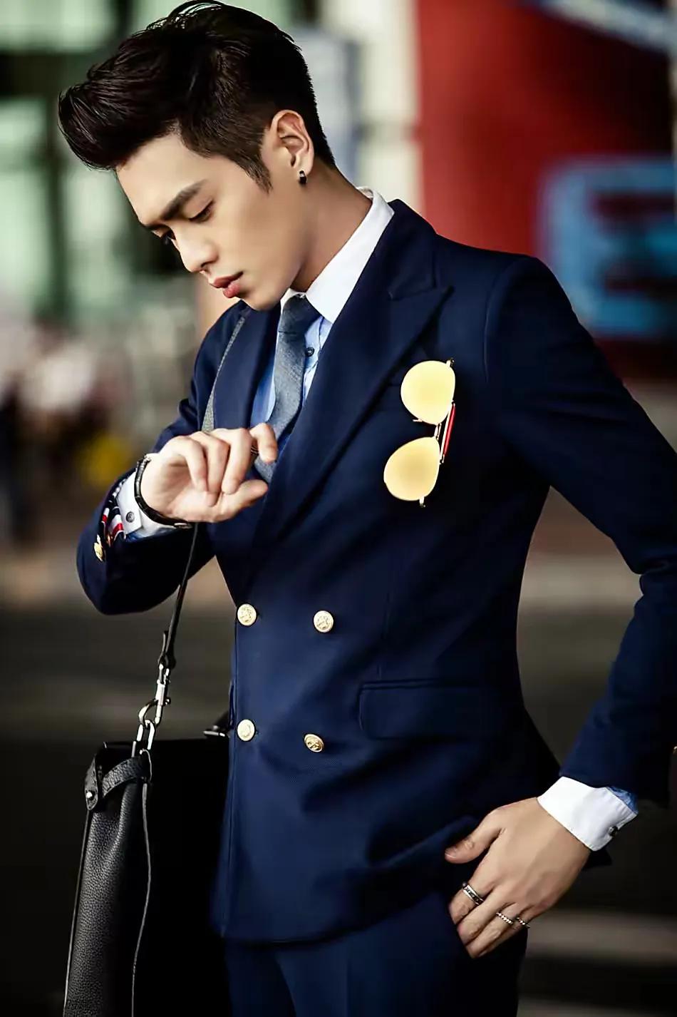 谁说单眼皮不出帅哥?这6位单眼皮男星初看一般,细品越看越有味