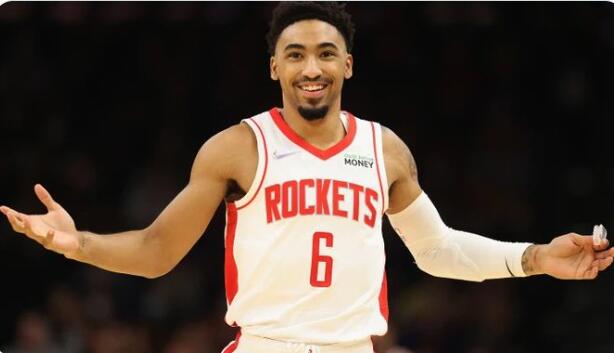 小马丁和火箭讨论了交易的可能性