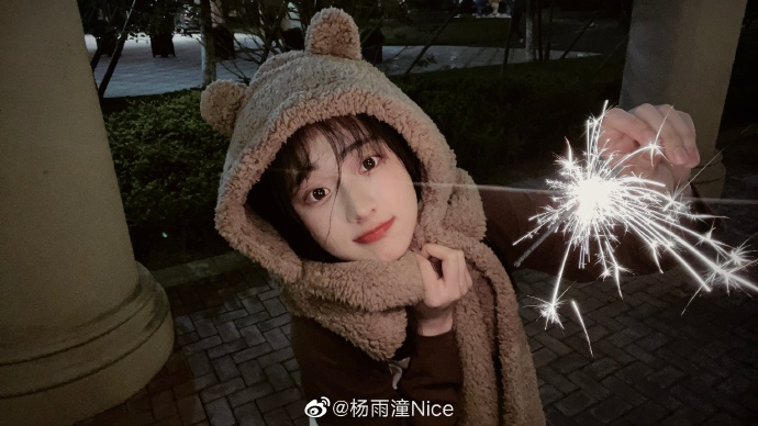 电视剧《三体》发布新物料，肖战、李沁、杨紫、杨幂都有大剧待播，这张2022鹅厂大剧片单你最期待谁休闲区蓝鸢梦想 - Www.slyday.coM