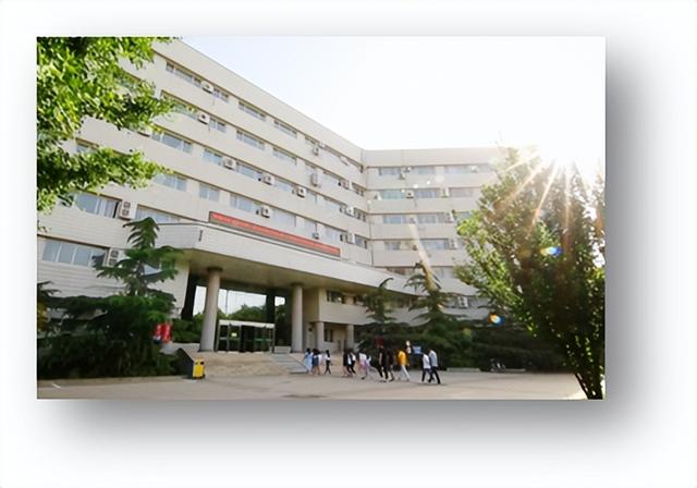 尊重个性融合培养北京联合大学生物化学工程学院