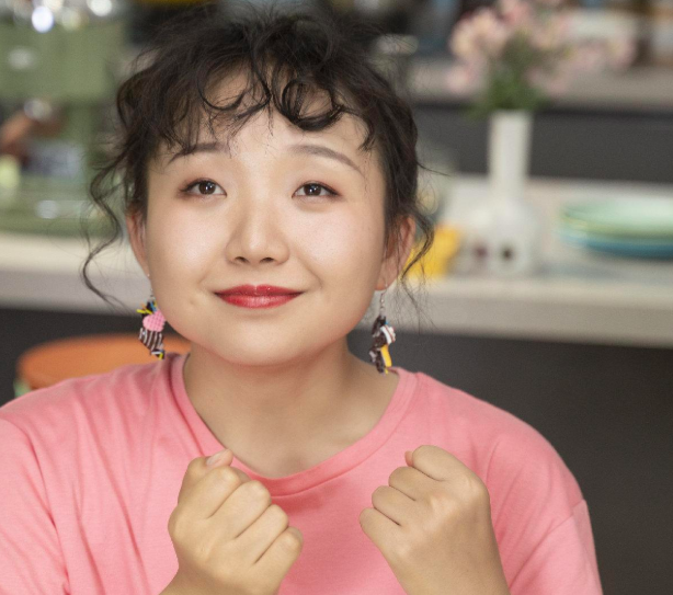 刘诗诗事业心起来了?辣目洋子性格有问题?钟楚曦张云龙恋情?