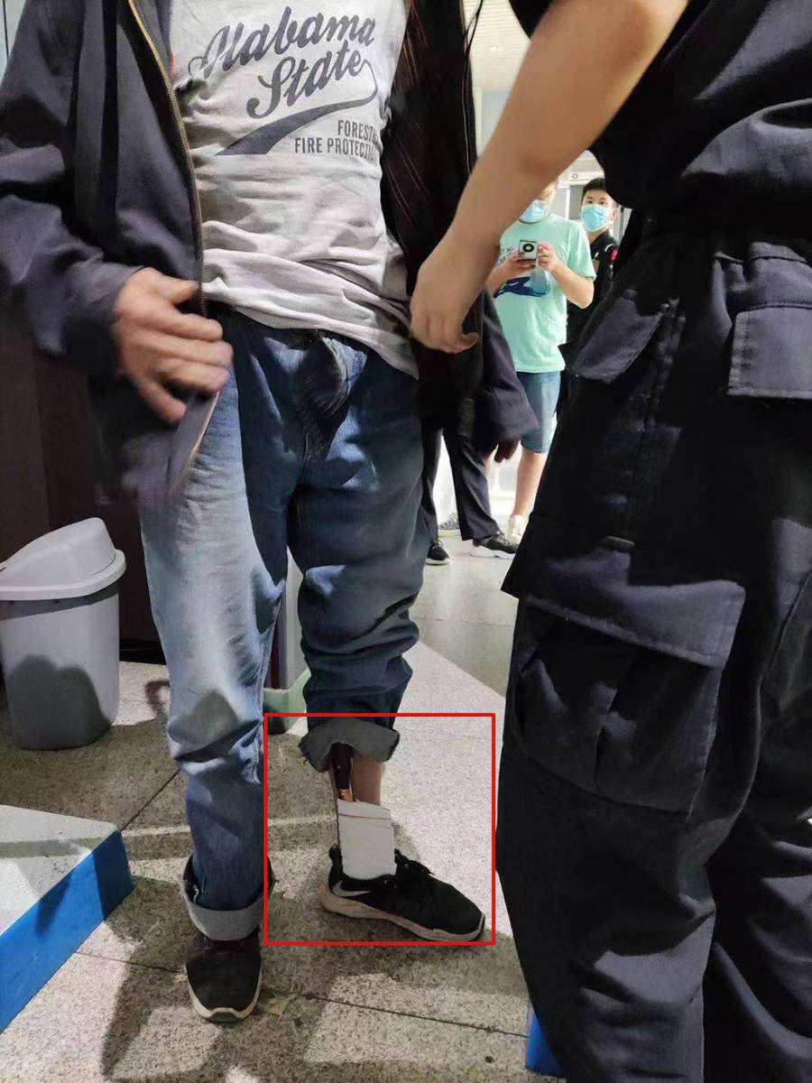 上千只活蝎子、罂粟苗…火车站手检员：每次安检都像是开了次盲盒休闲区蓝鸢梦想 - Www.slyday.coM