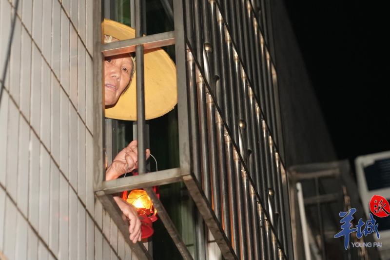 【多图】夜战洪水！救援力量坚守英德抗洪一线，居民安全转移休闲区蓝鸢梦想 - Www.slyday.coM