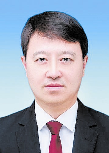 大学,历史学学士,中共党员,现任十九届中央政治局委员,天津市委书记