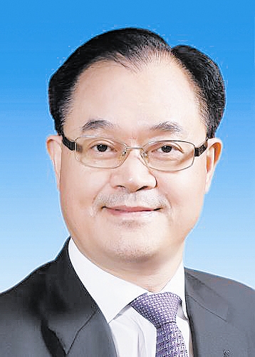 大学,历史学学士,中共党员,现任十九届中央政治局委员,天津市委书记