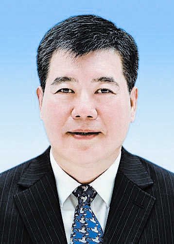 大学,历史学学士,中共党员,现任十九届中央政治局委员,天津市委书记