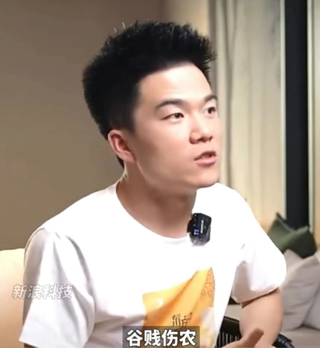 被俞敏洪感谢的董宇辉，又因罗永浩的朋友圈刷屏休闲区蓝鸢梦想 - Www.slyday.coM