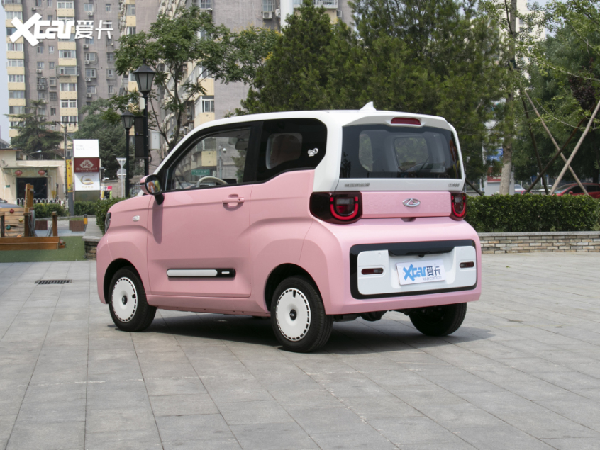 奇瑞qq冰淇淋桃欢喜上市 售价4.752万起-新浪汽车