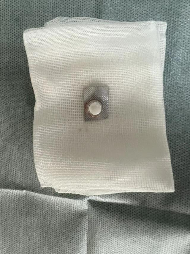 惊！带包装的药片吸入气管，七旬老人误服被救