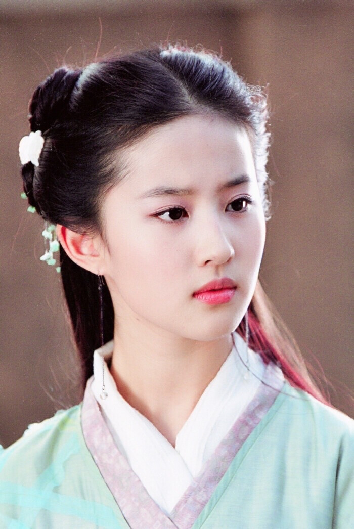细数刘亦菲演过的8位古装美人,个个国色天香,风华绝代!