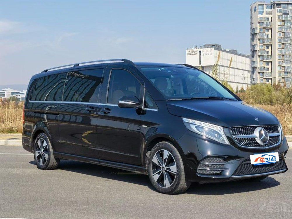 国产与合资豪华中大型MPV对比：岚图梦想家和奔驰V级谁更值得买