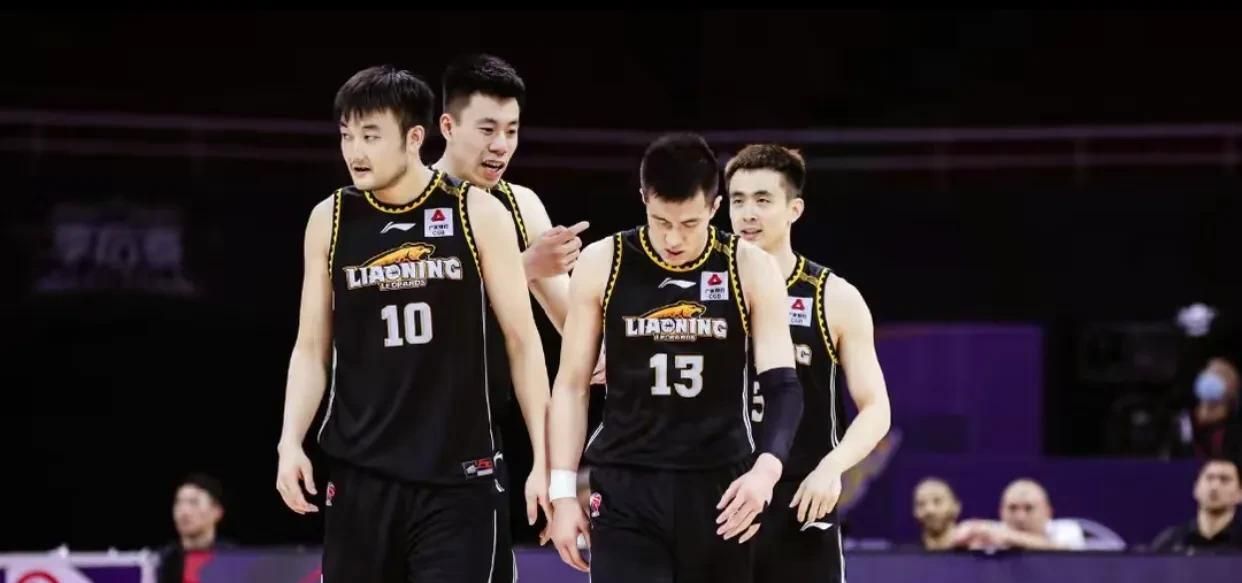 杨鸣拒绝放人,辽篮锋线悍将正式续约,新赛季辅佐郭艾伦令人期待休闲区蓝鸢梦想 - Www.slyday.coM 杨鸣拒绝放人,辽篮锋线悍将正式续约,新赛季辅佐郭艾伦令人期待休闲区蓝鸢梦想 - Www.slyday.coM