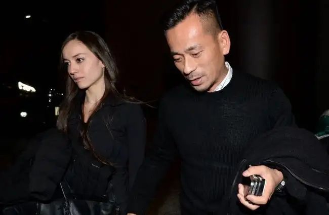 陈荣炼涉嫌违法犯罪被捕,安以轩身心受刺激,健康状况堪忧休闲区蓝鸢梦想 - Www.slyday.coM 陈荣炼涉嫌违法犯罪被捕,安以轩身心受刺激,健康状况堪忧休闲区蓝鸢梦想 - Www.slyday.coM