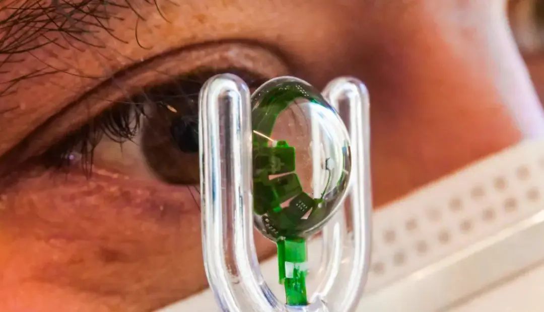 全球首款ar隐形眼镜元宇宙入口这次真的打开了