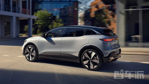 起售价29.5万 雷诺新电动车Megane E-Tech在英国推出 起售价29.5万 雷诺新电动车Megane E-Tech在英国推出