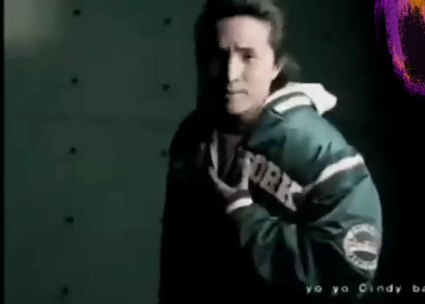 王心凌早期mv里的男主，帅哥含量也太高了点，一下子就磕到我的那个心巴上休闲区蓝鸢梦想 - Www.slyday.coM