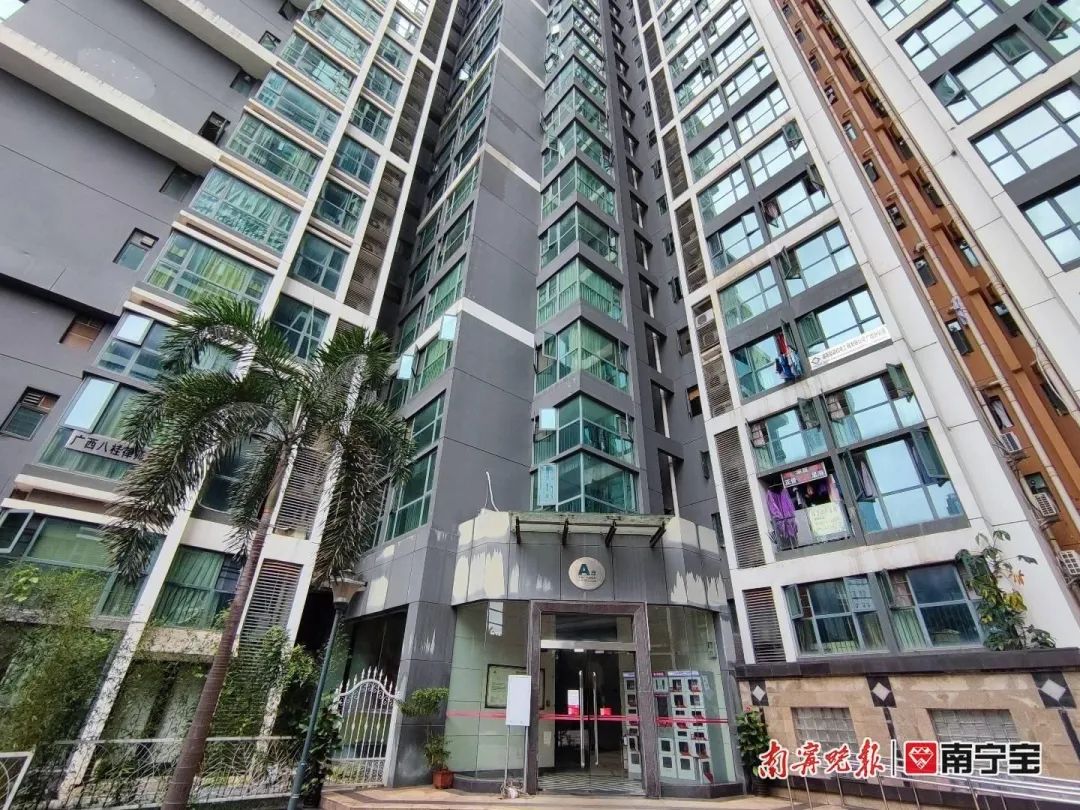 南宁一女子被房东要求提前退房，押金却不退还？律师：沟通无果可进行投诉或起诉休闲区蓝鸢梦想 - Www.slyday.coM